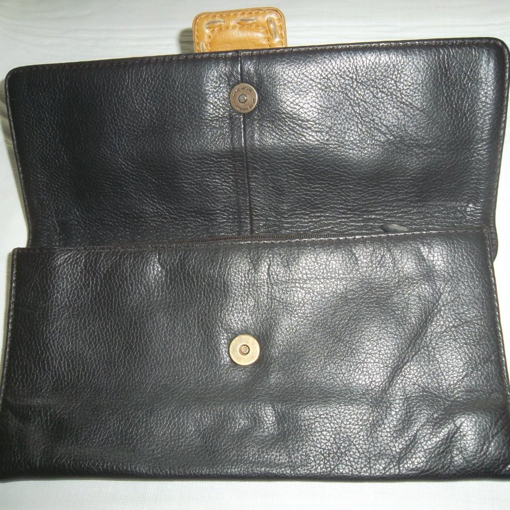 Black and Tan Women's Leather Clutch - Picture 3 of 9